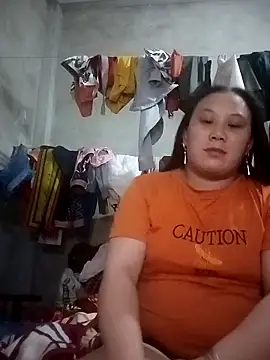 Matilda-aa's Live XXX Chat