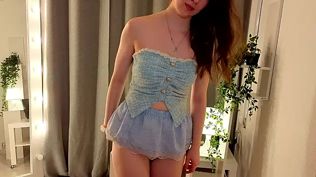 Živý XXX chat LunarDreamm