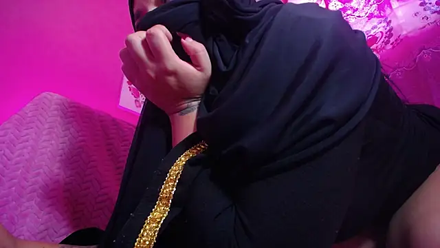 Show modela malih_samir na web-kameri