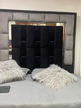 MR_MUSCLE: απευθείας συνομιλία ΧΧΧ