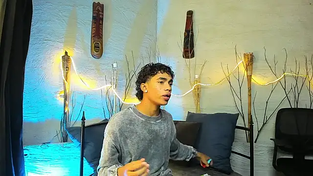 AlanCutee Chat XXX in diretta