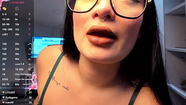 Lunaclarx's Live XXX Chat