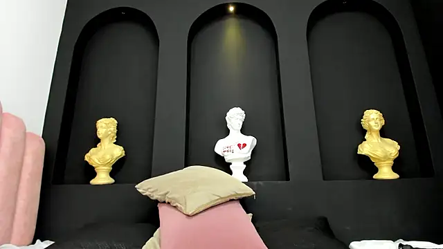 BellaSky1: онлайн-секс-чат