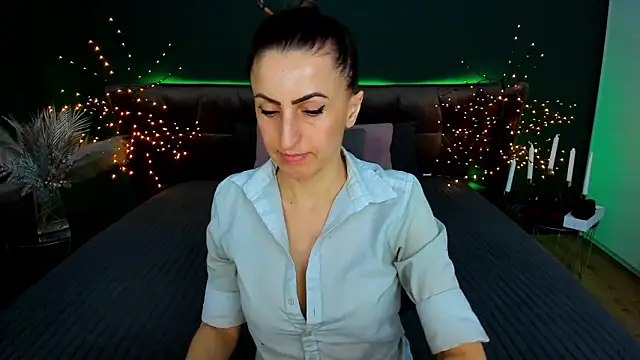 Rebecca_Diamond – Kamerová šou