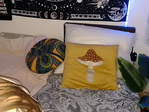 AlienforTwentyn Live XXX chat