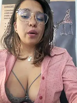 ISABELLA-24_ Chat XXX in diretta