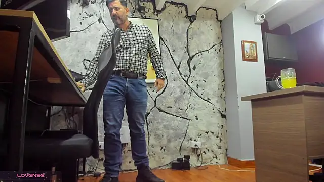 Maxi_thebig_daddy লাইভ XXX চ্যাট