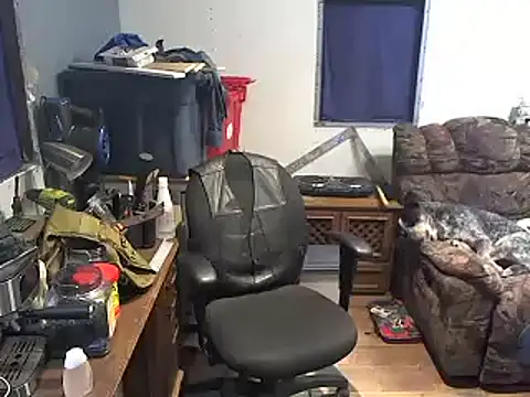 XXX chat uživo modela CloudDadddyyy420