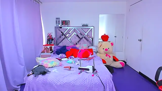 Chat +18 de Luna_Analya ao vivo