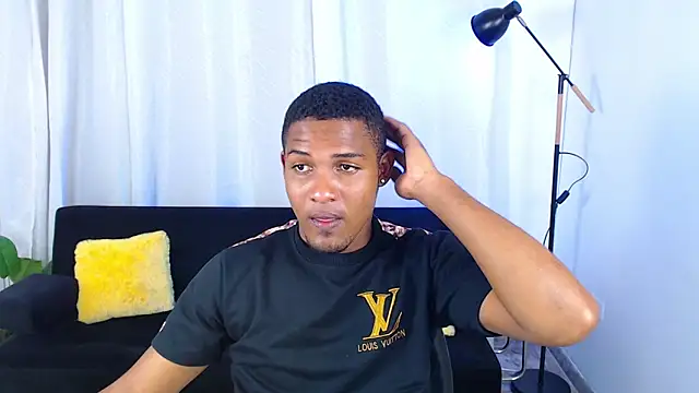 MaxCum18_ webcam show