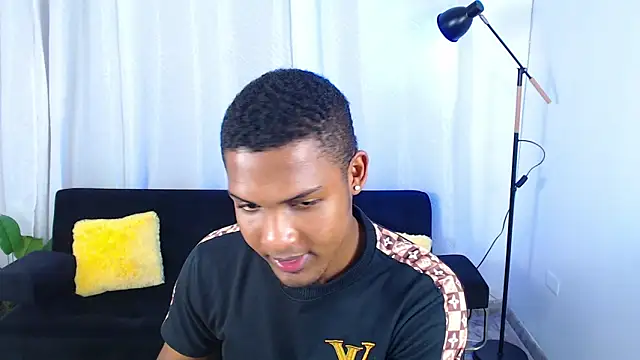 MaxCum18_: вебкам-шоу