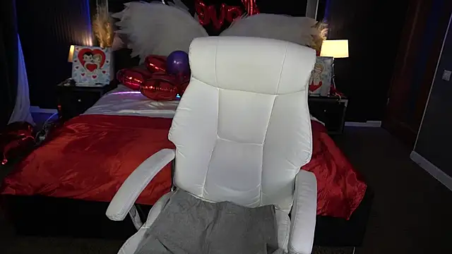 Chat +18 de LilyFoxyy ao vivo