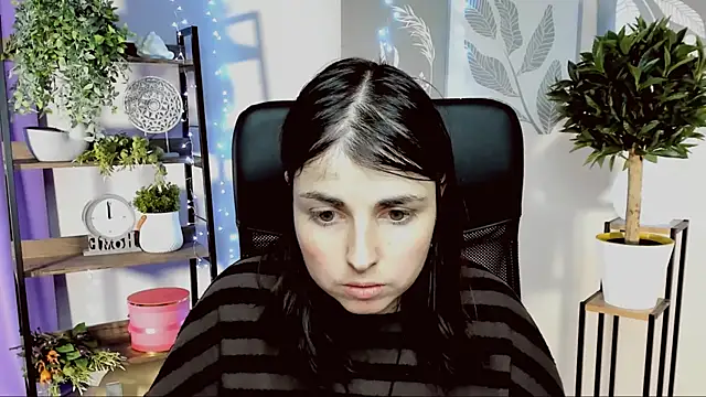 Chat +18 de MartaEdams ao vivo