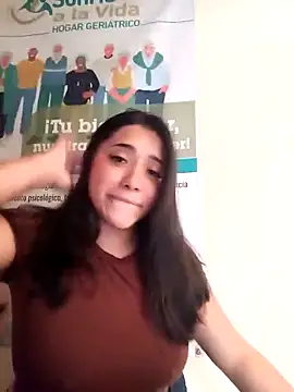 ANDREA-10_ – Naživo XXX chat