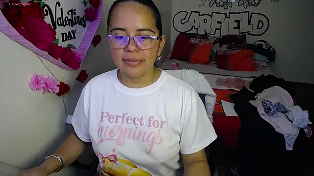 Chat +18 de Miss__kendra_ ao vivo