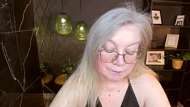 XXX chat uživo modela NataliMellow