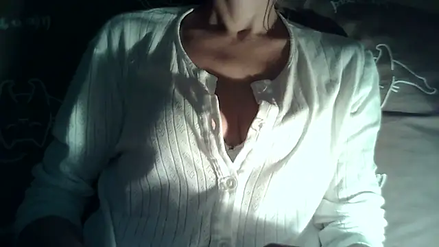 infinity_888 – Naživo XXX chat