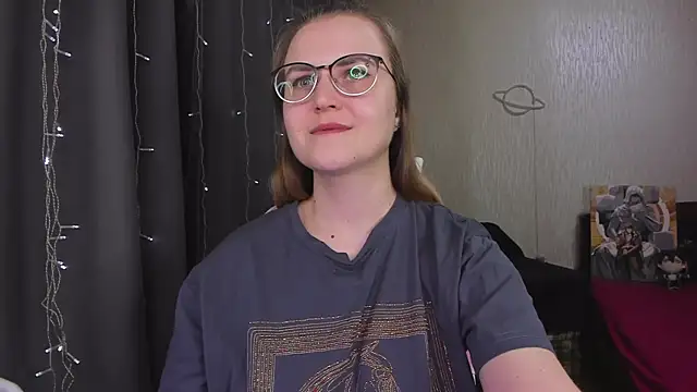 Chat +18 de MissBrightShine ao vivo