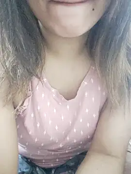 Tanha18 live XXX chat