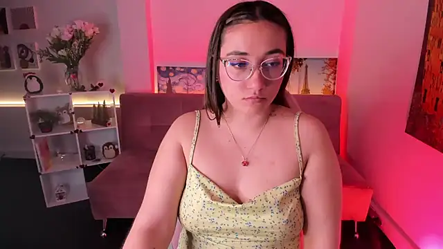 Chat +18 de SwettieSammy ao vivo