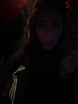 Amani_thewolf: απευθείας συνομιλία ΧΧΧ