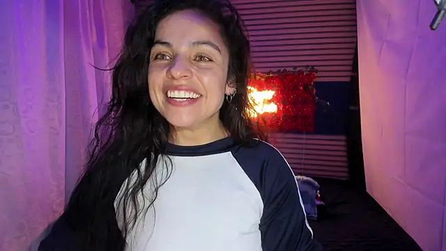 دردشة rosse_2504 الجنسية المباشرة