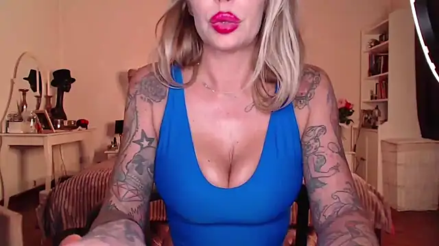 Chat +18 de SadieGlam ao vivo