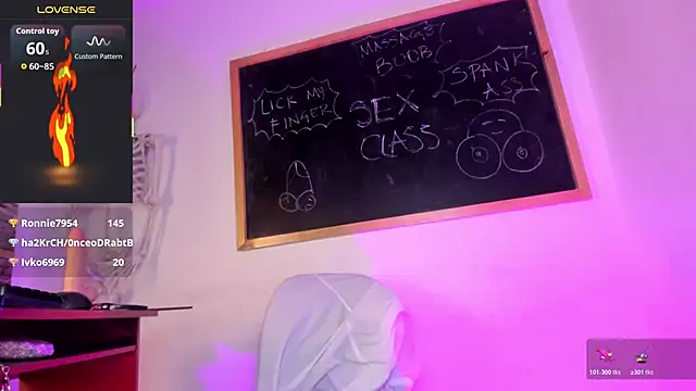 Chat +18 de savana_rios ao vivo