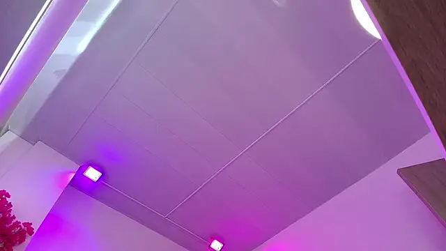 Maddie_T18 라이브 XXX 채팅