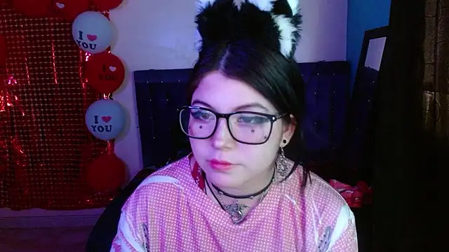 دردشة Ginebra_Sensual الجنسية المباشرة