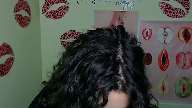 _SusieSu_'s Live XXX Chat