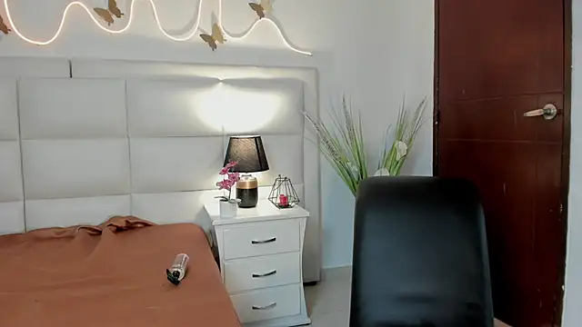 InnaVolkova 现场XXX聊天