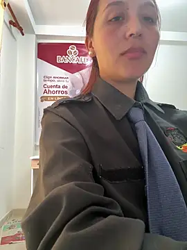 Emily-7_ élő XXX-chatje