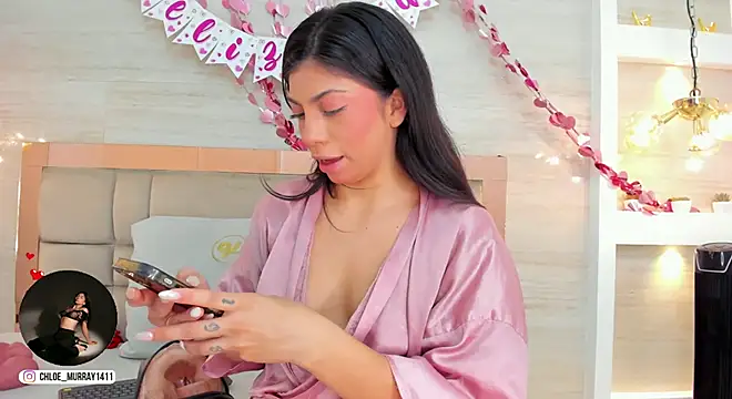 chloe_murray – Live XXX-chat