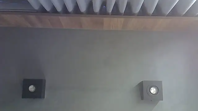 Chat +18 de SkinnyKitten ao vivo