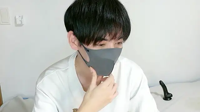 itsme_LEON élő XXX-chatje