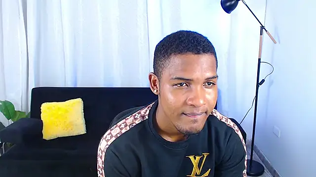 MaxCum18_n Webbikameraesitys