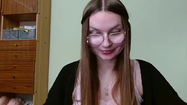 Chat +18 de LooveELLYx ao vivo