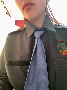 Emily-7_ Adlı Modelin Canlı XXX Sohbeti