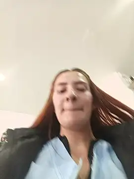 Chat XXX en directo de Mery_Moon123