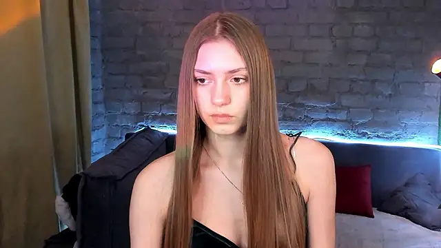 Cheryl_Backer Chat XXX live