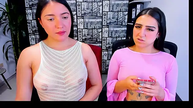 Czat XXX na żywo – Isa_And_Natasha