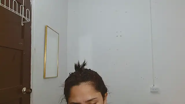 Thalian 现场XXX聊天