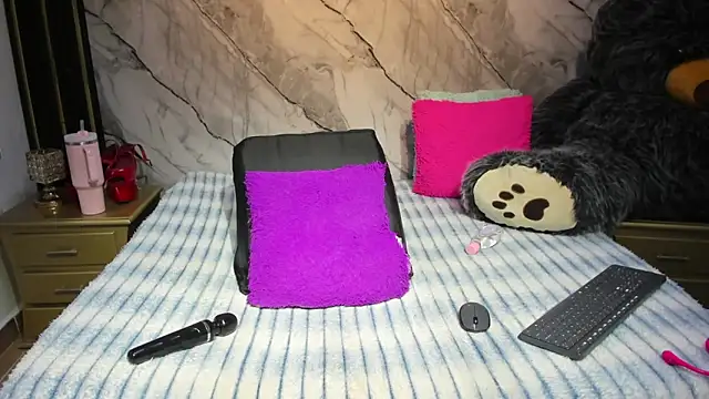 Chat XXX en directo de Niyirey1