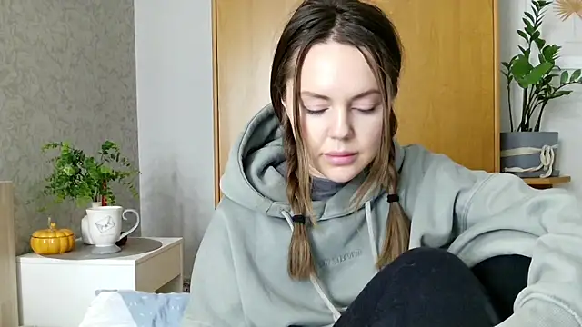 Owly_NZ: απευθείας συνομιλία ΧΧΧ