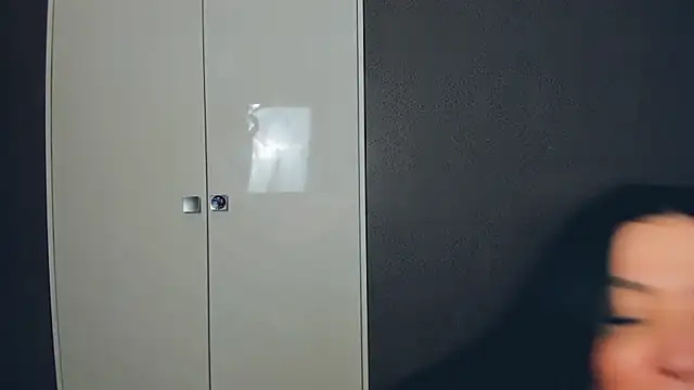 BrilliantGirll – Kamerová šou