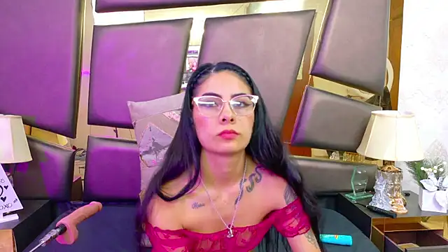 NicoleEsposito Chat XXX in diretta