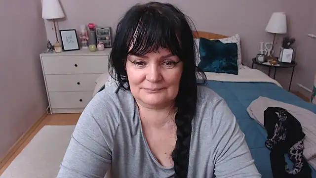 دردشة LeveMe2Nightt الجنسية المباشرة