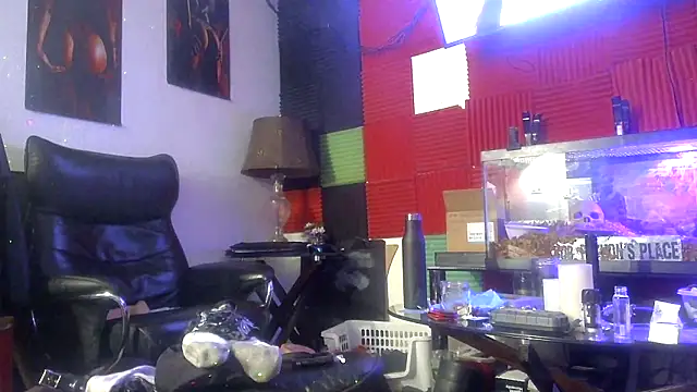 Chat XXX en directo de TheHellBilly