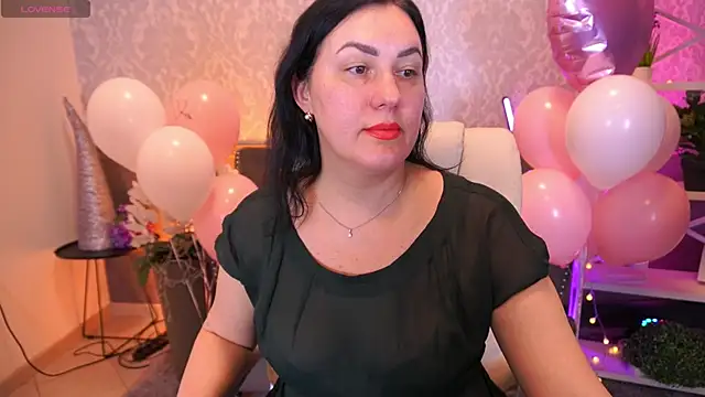 VelvetLuck élő XXX-chatje